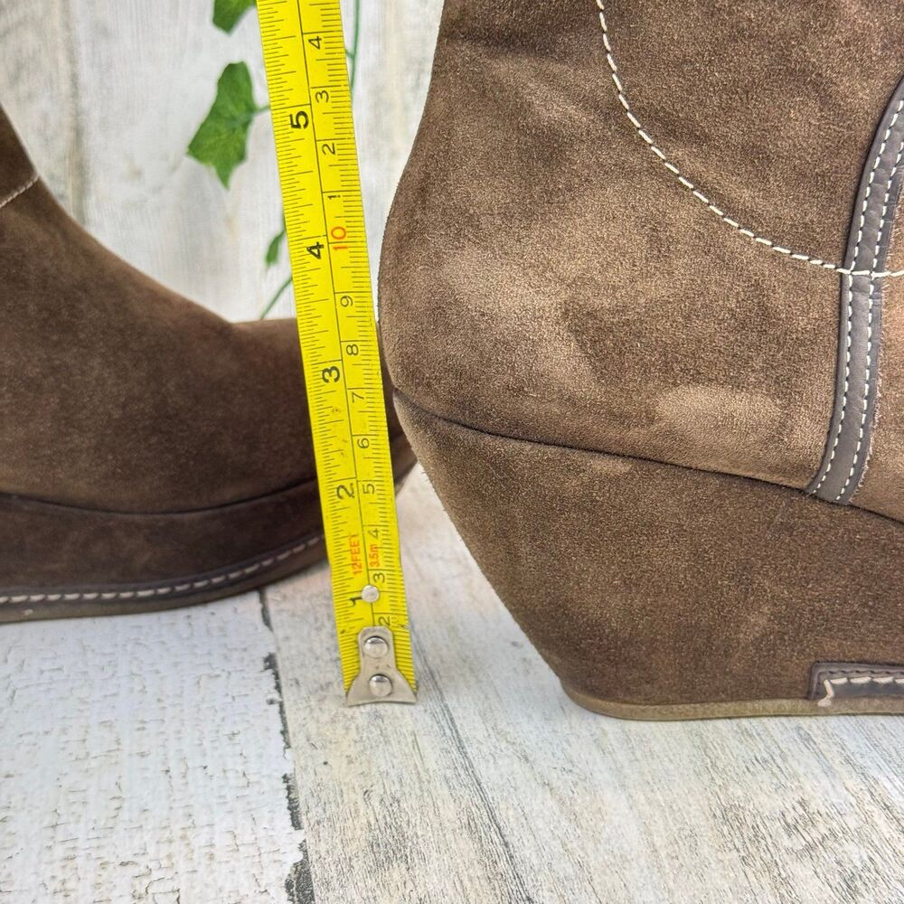 VIC MATIE Knee High Brown Suede Leather Boots from Italy EU 38 Womens US Size 8 - Picture 8 of 9